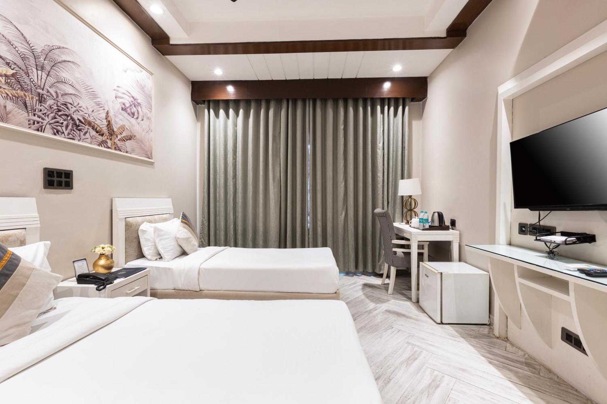 Skon Boutique By Orion Hotels New Delhi Ngoại thất bức ảnh